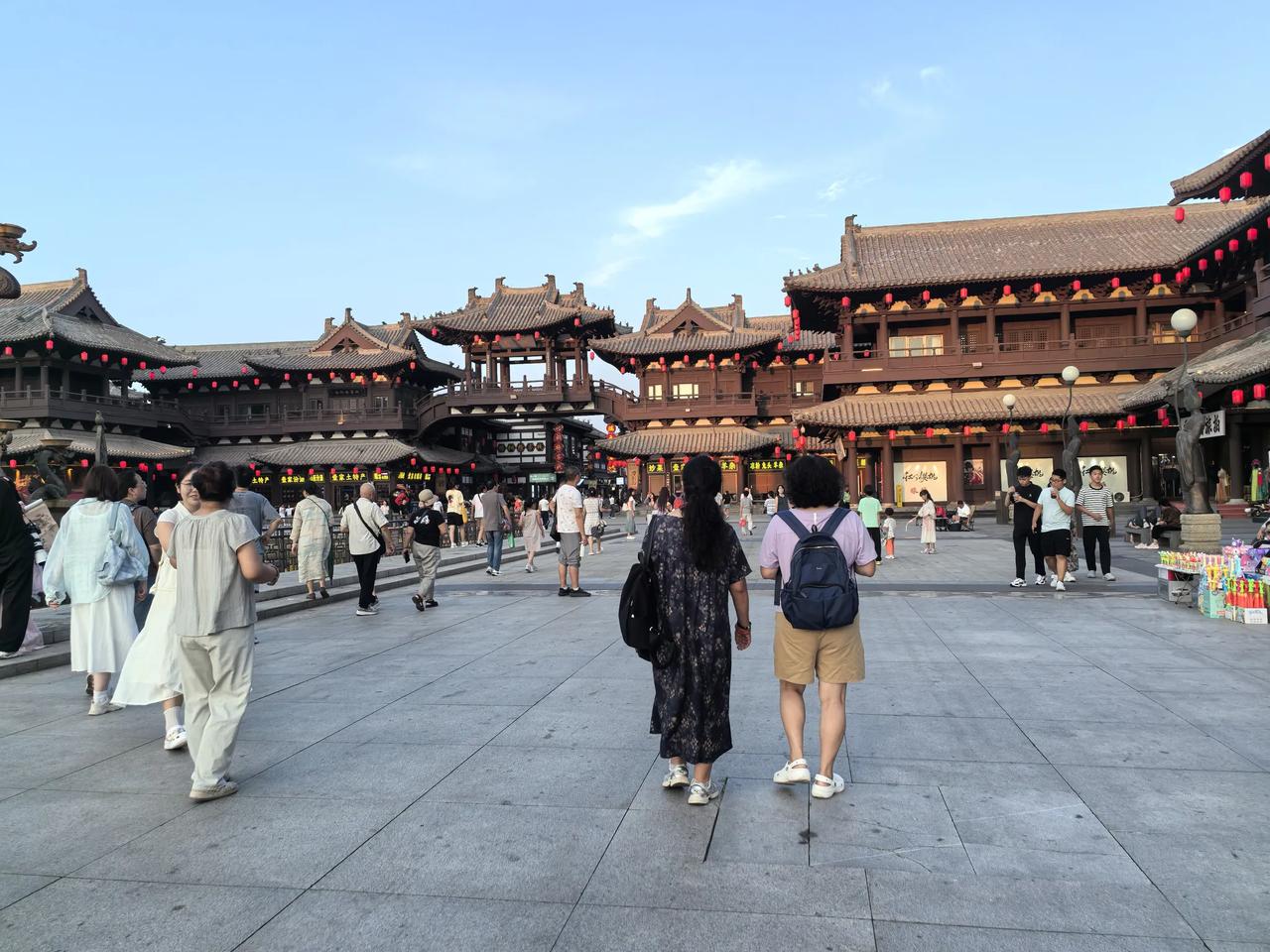 退休以后才深深体会到，生病真的太费钱了。我有一位当老师的朋友，退休已经好几年