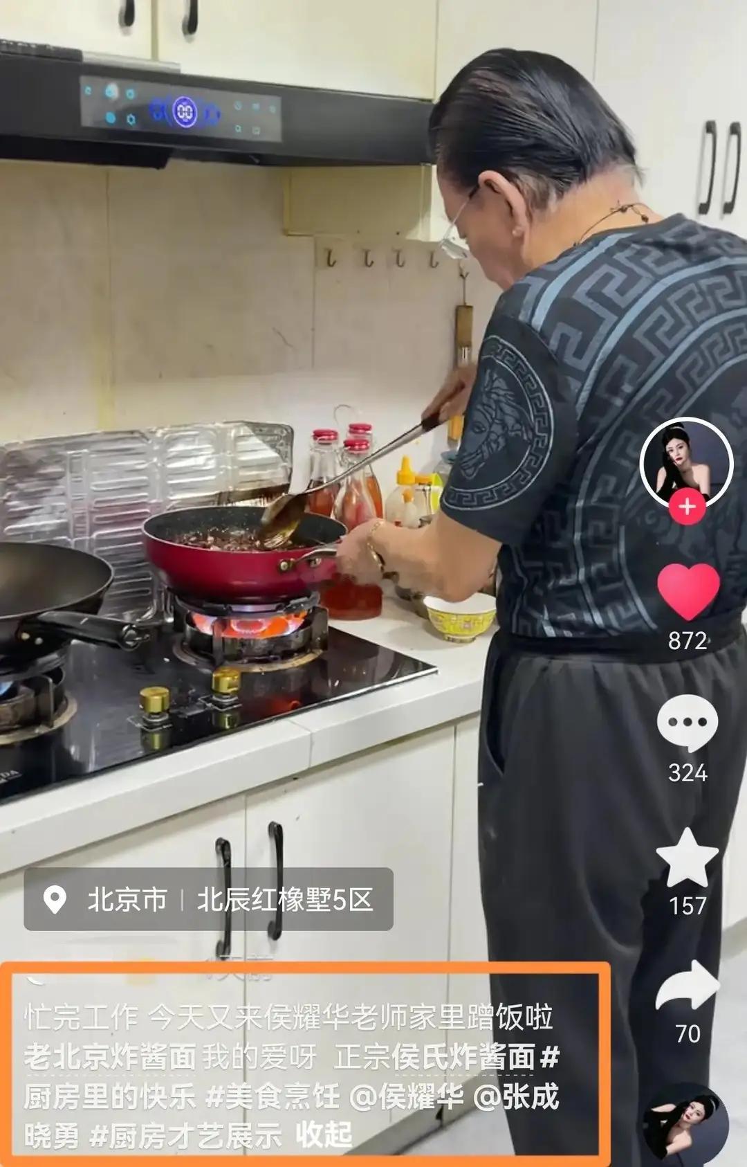 78岁侯耀华现状曝光，住大别墅没请保姆又脏又乱，待客仅有一碗面！！！！！！