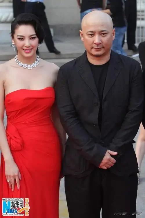 李湘嫁给导演王岳伦，离婚了；张雨绮嫁给导演王安全，离婚了；佟丽娅嫁给导演陈思