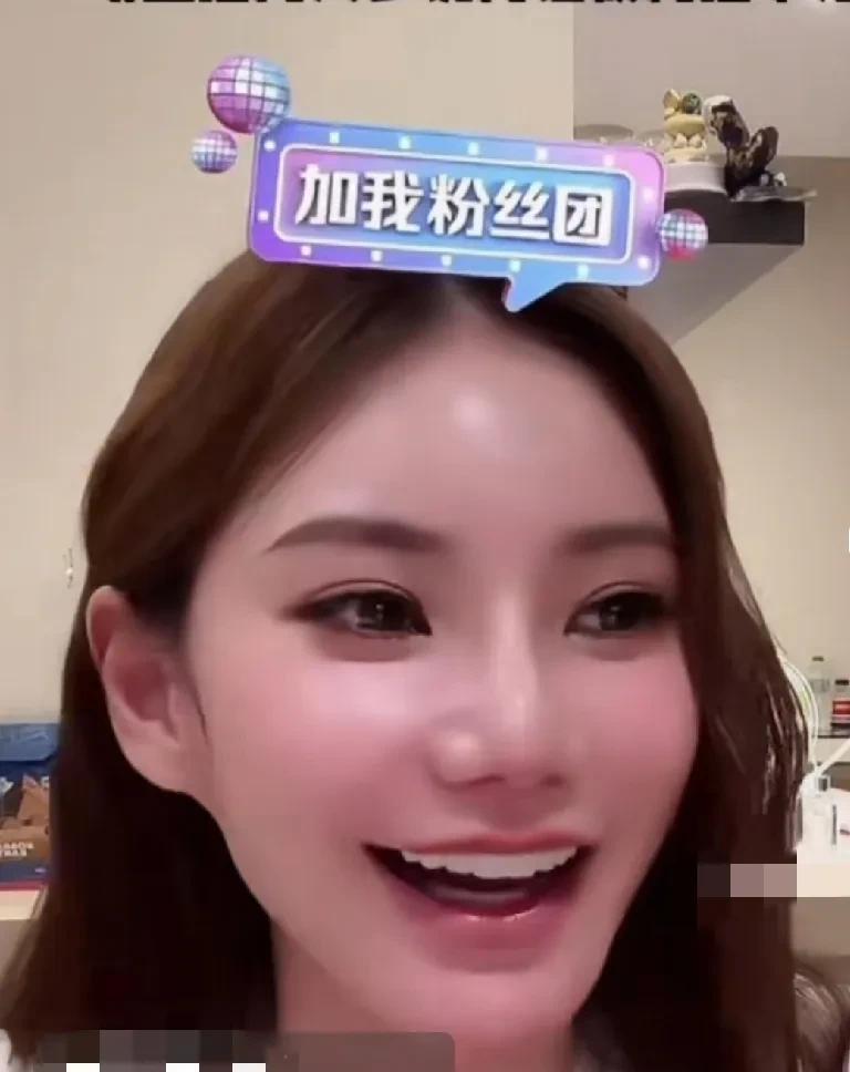 很多人说马筱梅很“装”，装成一个好后妈以此博得汪小菲的心。可是看孩子们依赖她的
