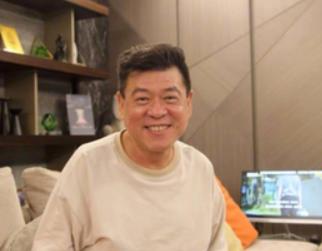 揪心！孙德荣摔了！孙爸爸摔的这一跤不简单镜头前明显带着疲惫说是突然放