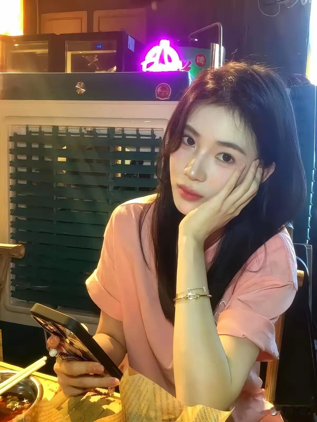 今天山东女团和河北女团决赛，我想好了，如果我们山东队赢？我就祝贺山东队夺冠