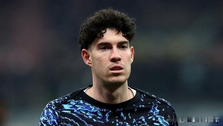 《米体》：国米为保持收支平衡今夏将5千万贱卖巴斯托尼填补欧冠早早出局的损失“在