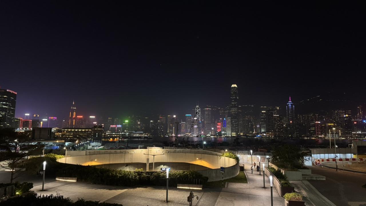 第二次开型格来香港基本都熟悉这边驾驶的节奏你只要比它高效、守规矩人家也基本