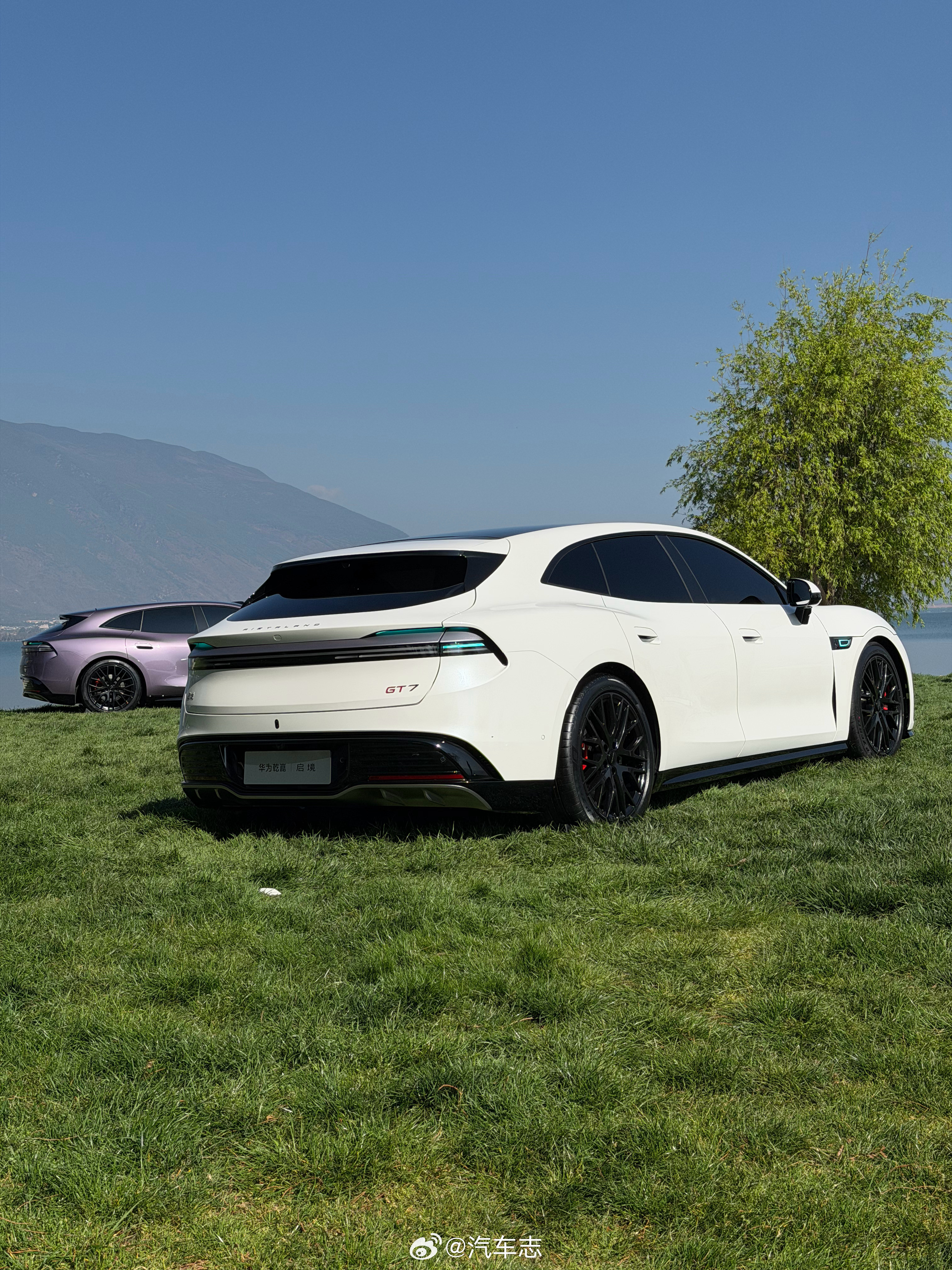 在很美的地方拍一台很美的车启境gt7实车亮相
