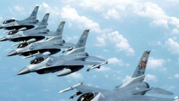 如果中美开战，美军会不会全面轰炸中国？这么说吧，只要美军轰炸机敢来到中国，东风快