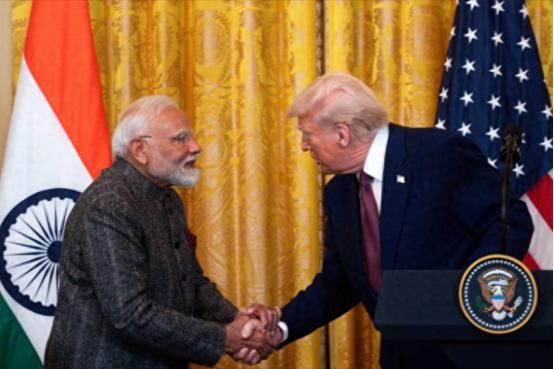 特朗普：美印达成贸易协议，关税从50%降至18%，印度将停止购买俄油 当地时