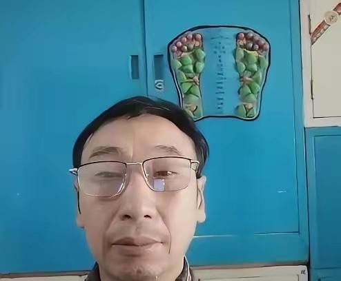 现在的中国要做的第一件事就是对国内间谍进行清理整顿，否则等到战争爆发时，中国将会