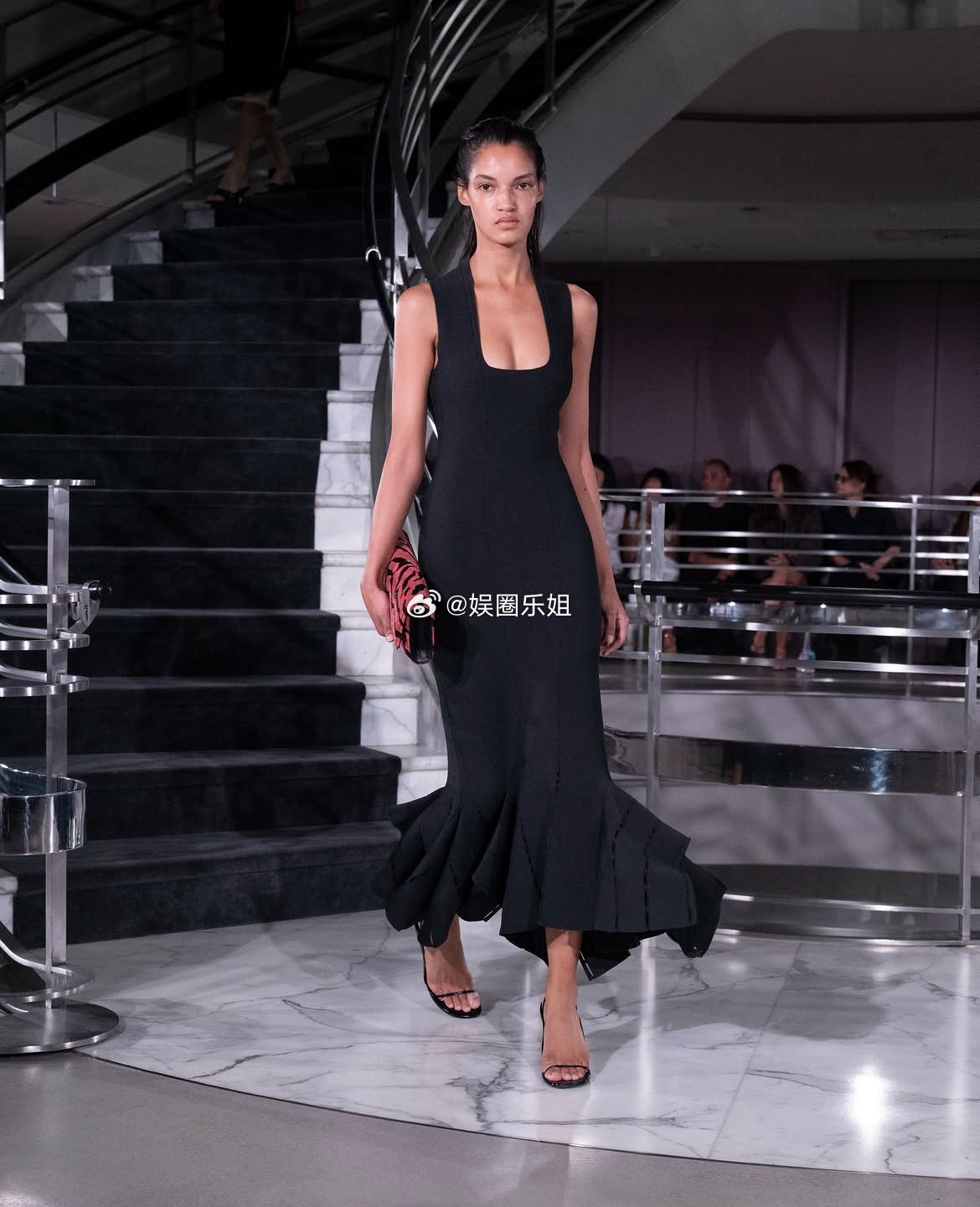 时装周趋势档案时尚灵感解读ProenzaSchouler2027春夏系列新