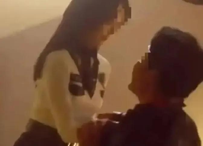 网聊见"诱人"女子，两次交易后被拘：侥幸心理害了他贵州男子罗某，刷社交软件