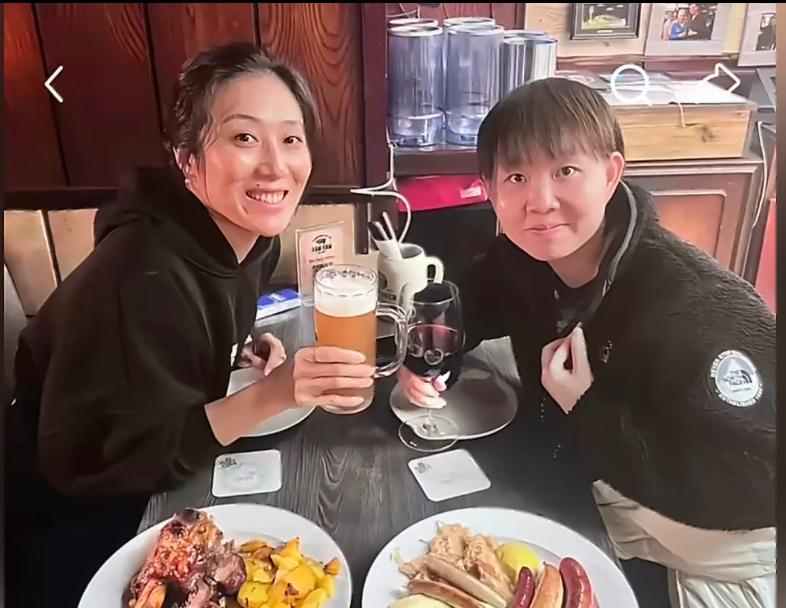 体育不止胜负，还有温暖的情谊看到朱雨玲夺冠后和韩莹聚餐，两个人眉