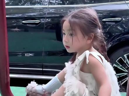 人类幼崽的倒霉瞬间，小朋友们又倒霉又可爱