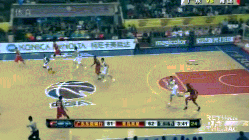 麦迪当年在CBA打球，一个shammgod差点晃倒阿联。脚踝终结者训练营​​​
