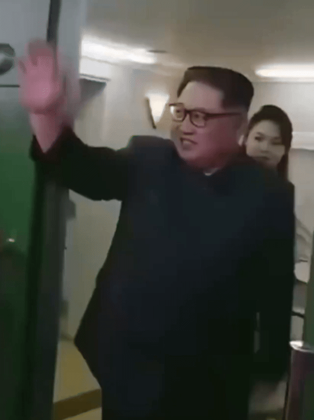 金正恩抵达北京9月2日下午，朝鲜最高领导人金正恩乘坐专列抵达北京。这是朝鲜领导人