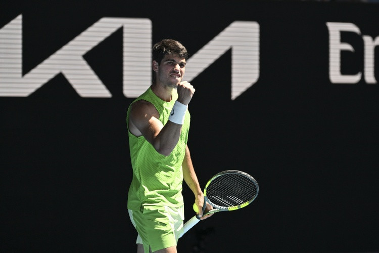 新王加冕! 22岁阿尔卡拉斯夺首个澳网冠军, 生涯7座大满贯+全满贯