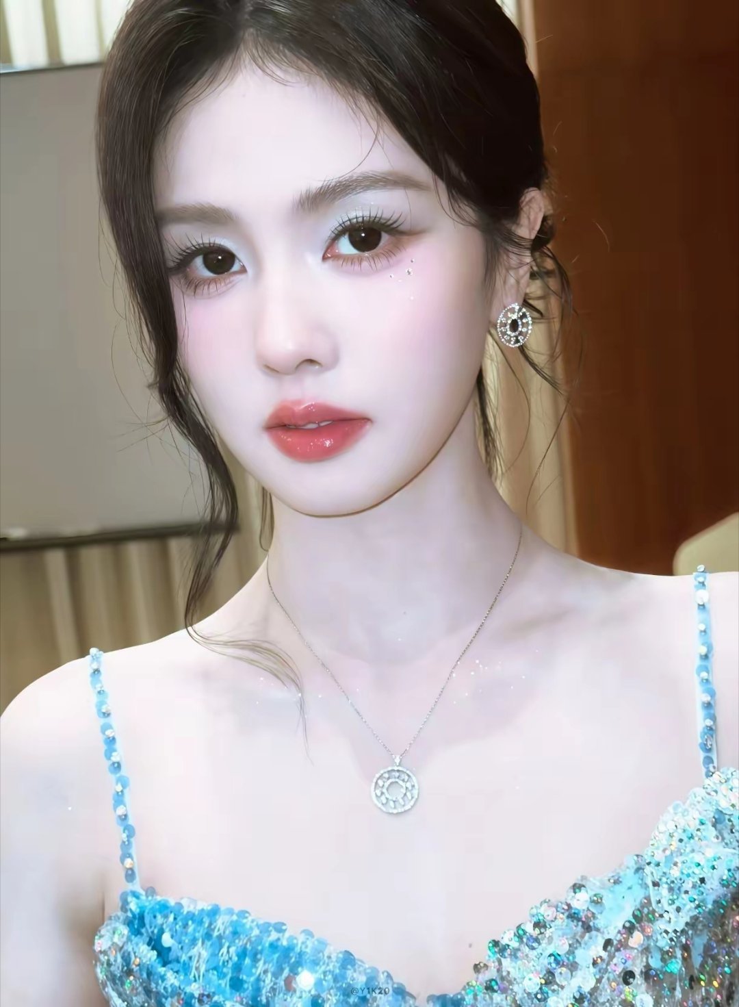 为什么白鹿能一直有戏拍？原因很简单，不是因为她有背景有资源，也不是因为她仅仅长得