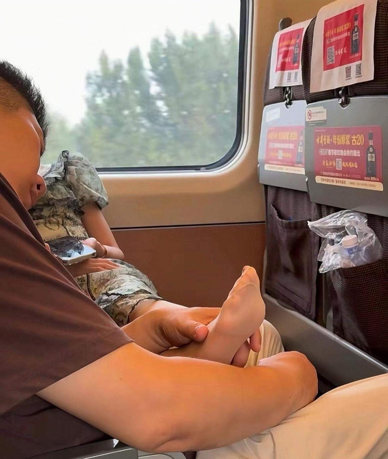 这就是爱情最初的样子，真美好。