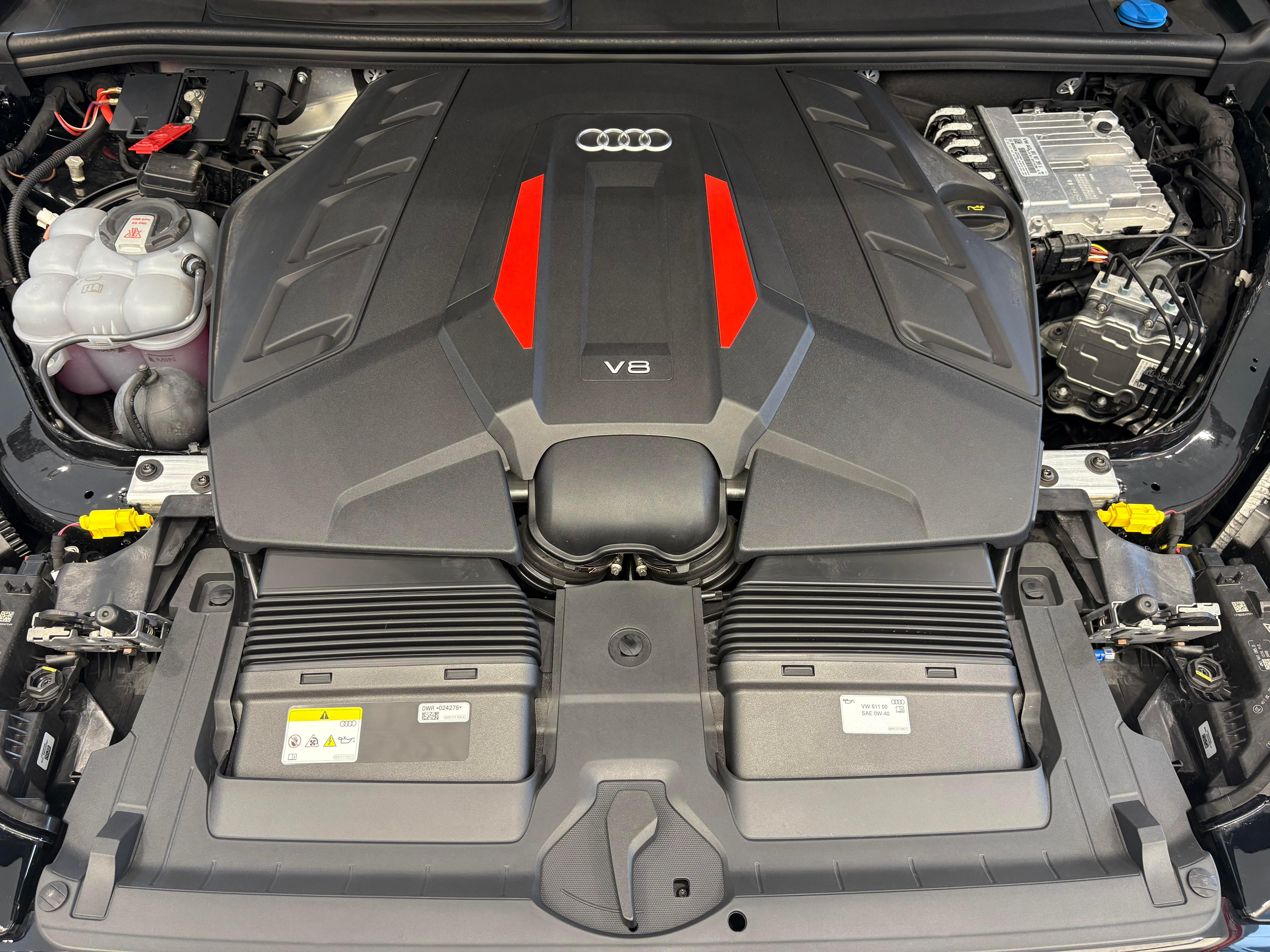 男人的梦中情车奥迪SQ7（涉水车）未上牌奥迪SQ74.0T大V8全新车18㎞指