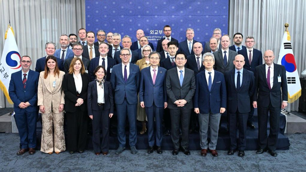 4月15日下午，30个国家驻北约的大使或者代表抵达了日本东京，也是历史上北约派往