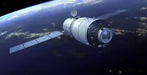 提防日本偷袭我们的太空卫星。如果日本偷袭，不会像以前偷袭你的航母基地，或者向沿