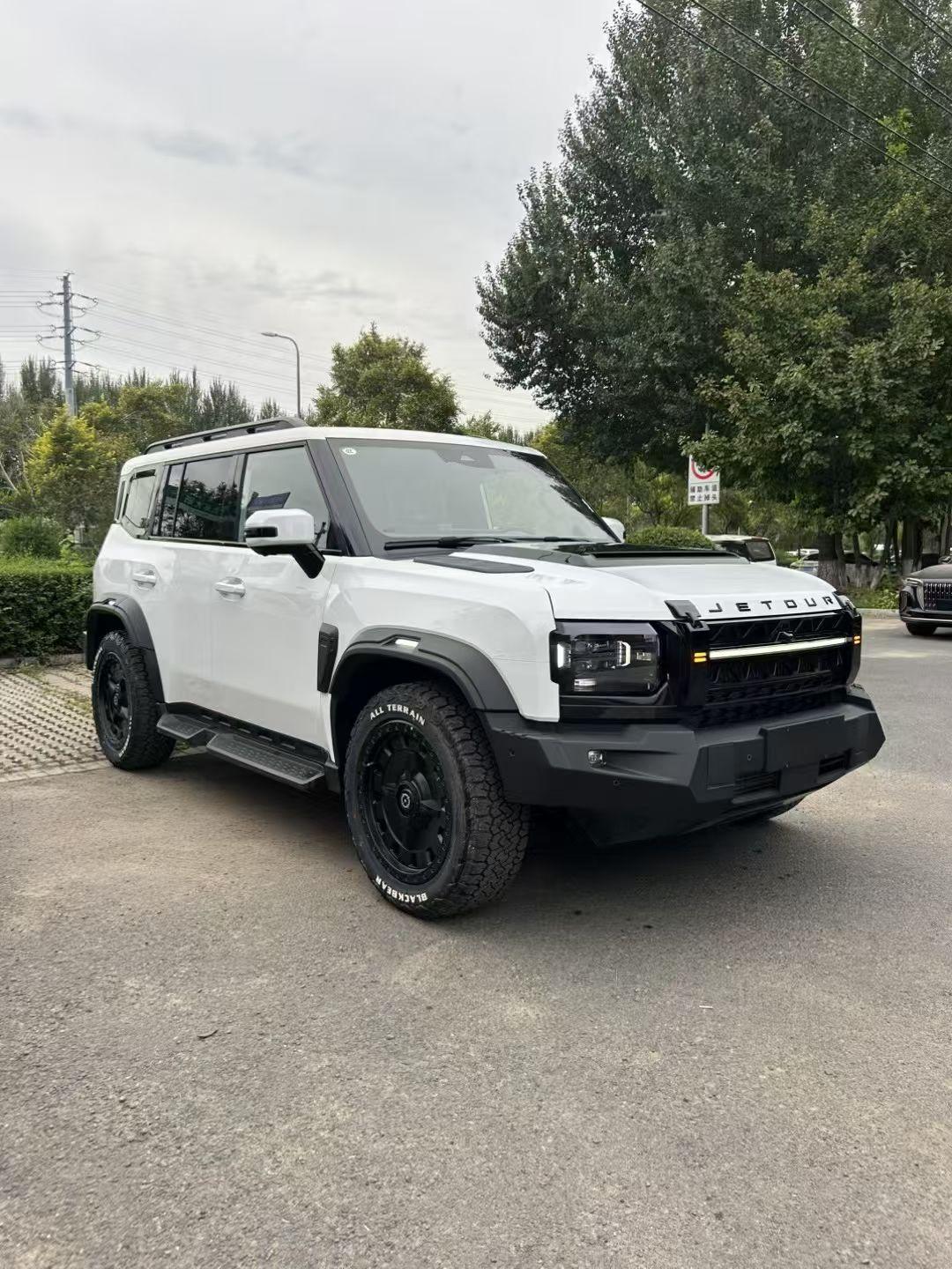 库存新车捷途旅行者25款2.0T四驱银龙之翼指导价214900裸车16.