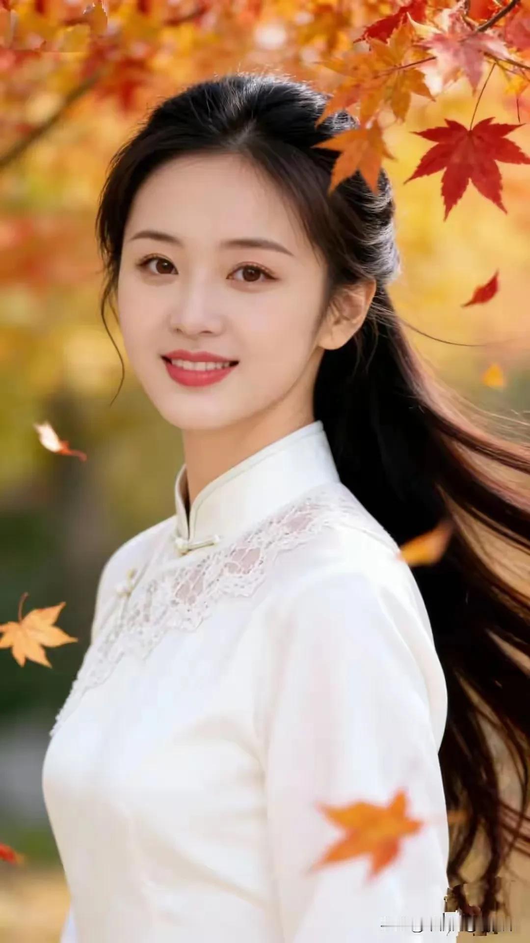 清水出芙蓉，天然去雕饰。花容月貌，梨花带雨明眸皓齿，千娇百媚眉清目秀，美如