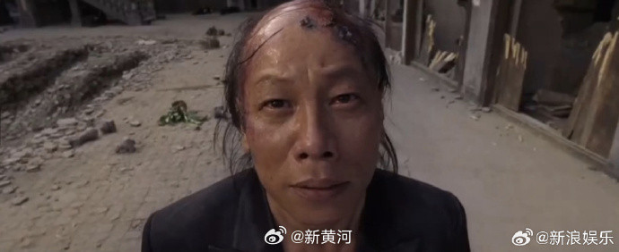 【#梁小龙方发声明#】#家属辟谣梁小龙久置不葬#22日，家属发布声明声明：