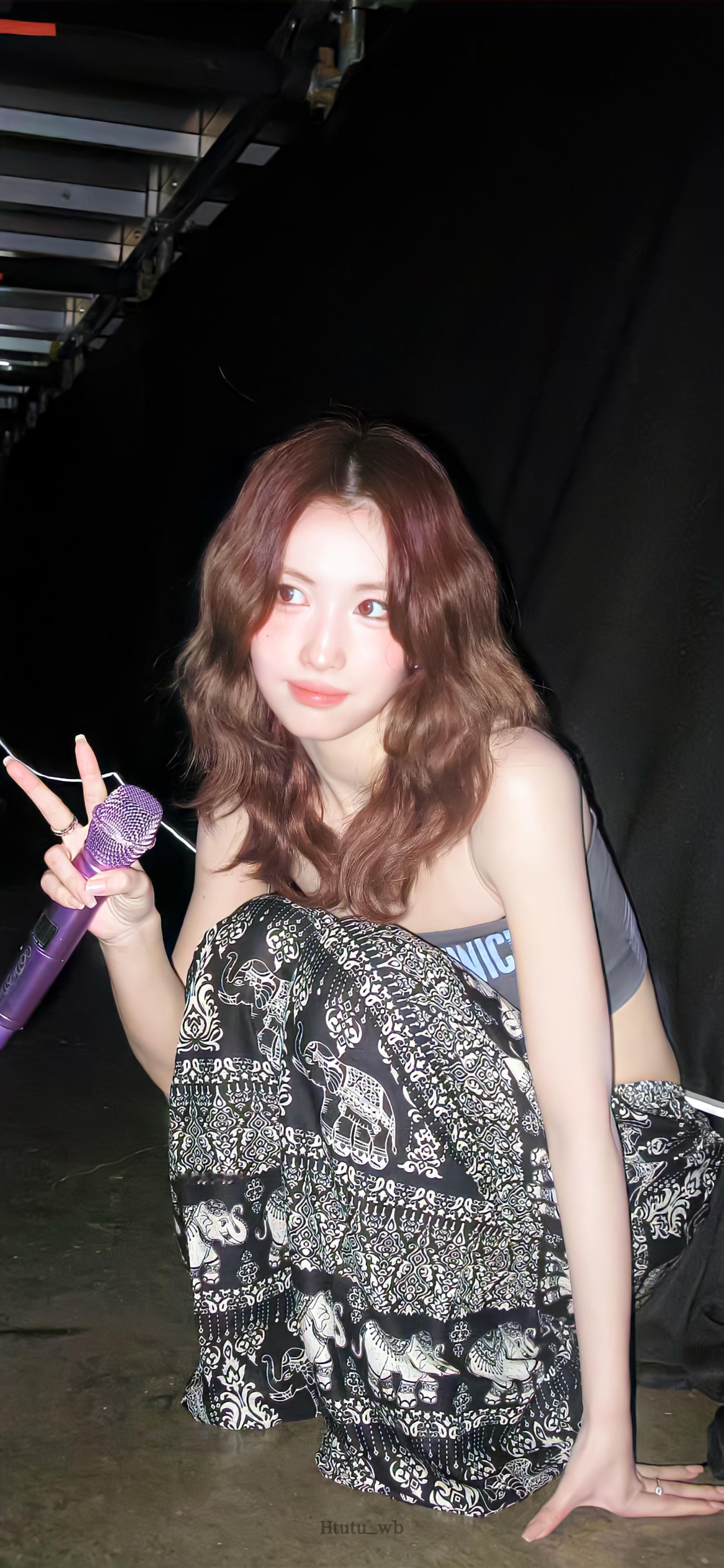 Momo平井桃壁纸来啦～🧸🍑