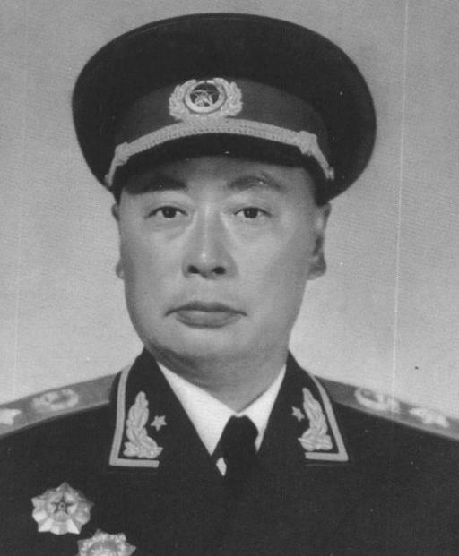 洛阳城破当天，华野三纵打得又快又漂亮，伤亡还比友军少一大截。按理说，该请功、该表