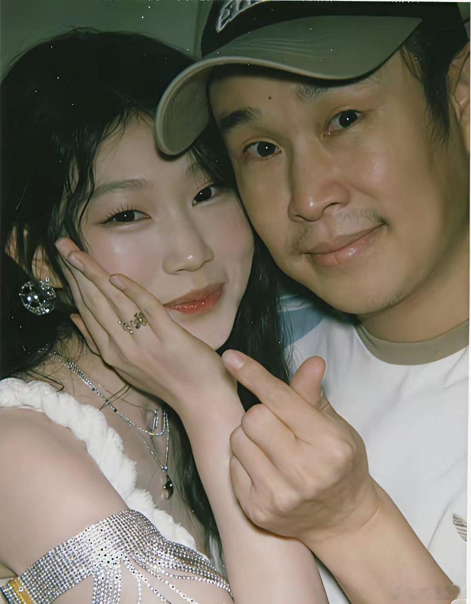 作为一普通人，看湾区生明月演出，我最大的感受是，普通人要想出名真是越来越难了…​