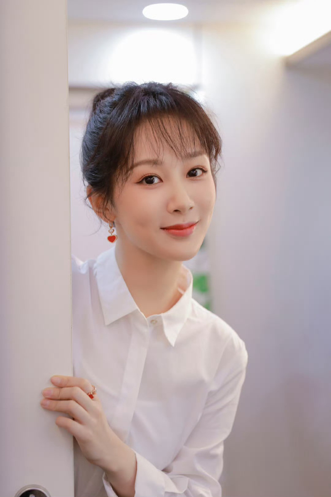 杨紫yz杨紫董竹君yz杨紫玉兰花开君再来可惜我潦草的文笔表达不出我对你