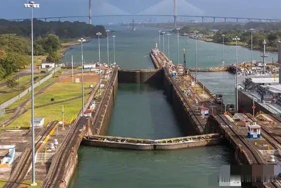 巴拿马港口的事情，最终还是跟我预料的不一样，我以为随着我们的反制和警告，这件事情