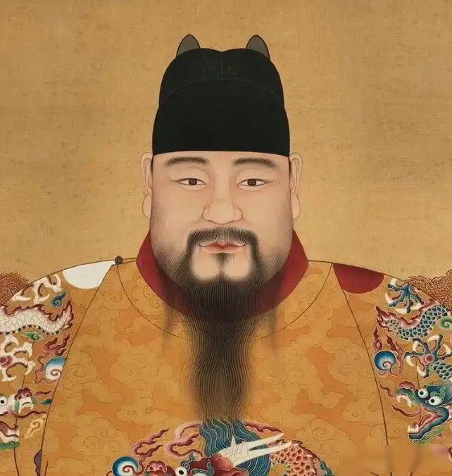 太子朱见深宠幸了比他大19岁的乳娘，从此一发不可收拾。一次，他发现万贞儿屁股上多