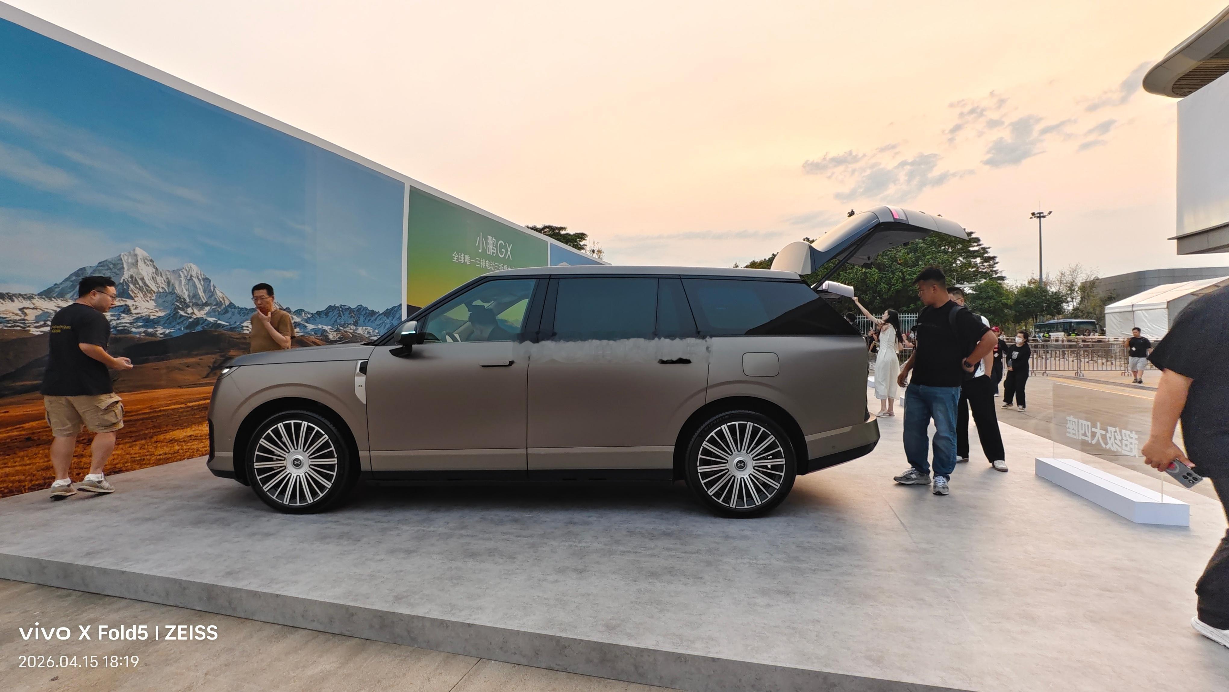 最近关于小鹏GX的口水仗有点多咱先不说那些有的没得的所谓“大V”真的跌份。其实，