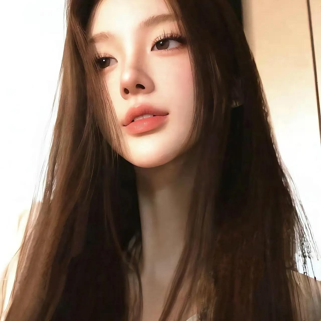 𝙒𝙚𝘾𝙝𝙖𝙩｜女生头像｜头像分享｜无水印图源网络侵删