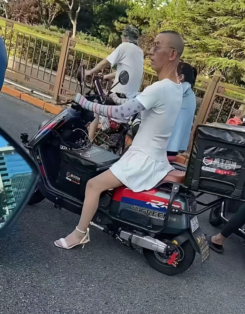 也许是我们跟不上这时代了吧！