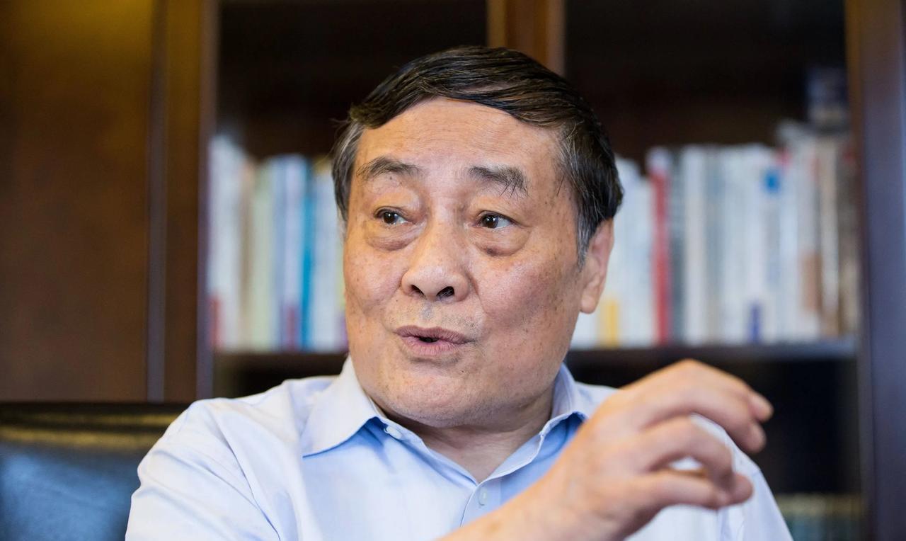 昨天全网都是宗庆后的三个私生子打官司分遗产的事，好多人大跌眼镜，说老宗隐藏的太深