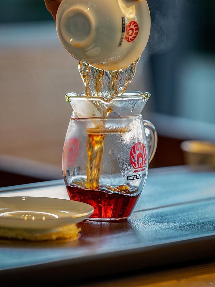 为什么你冲泡的普洱茶，总是有一股“水味”？先分清两种情况：茶叶泡到尾水、内含物质