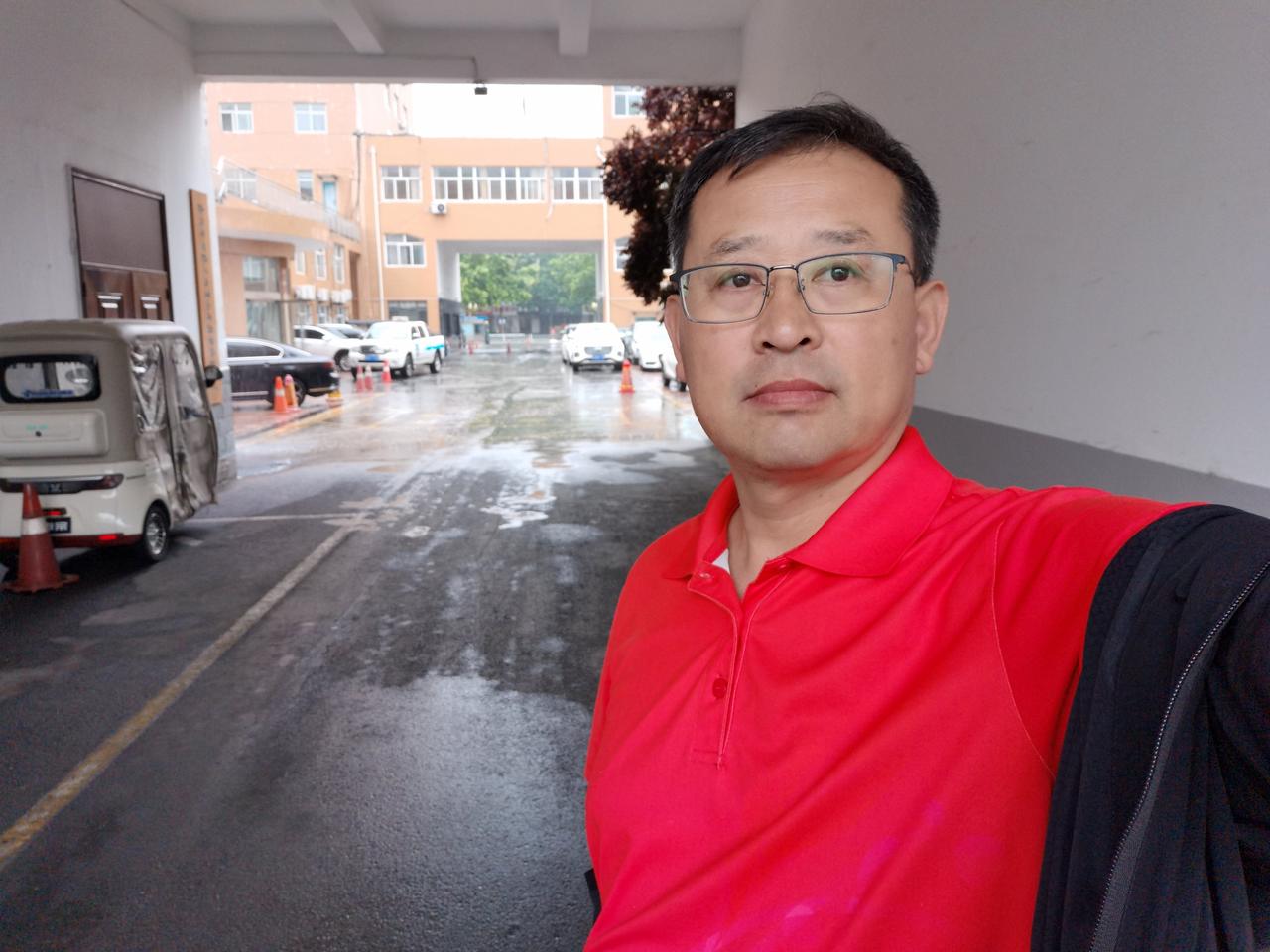不是吸烟要的命，戒烟后悔吗？“致命的因素很多，还轮不上吸烟”，这是一个人坚持