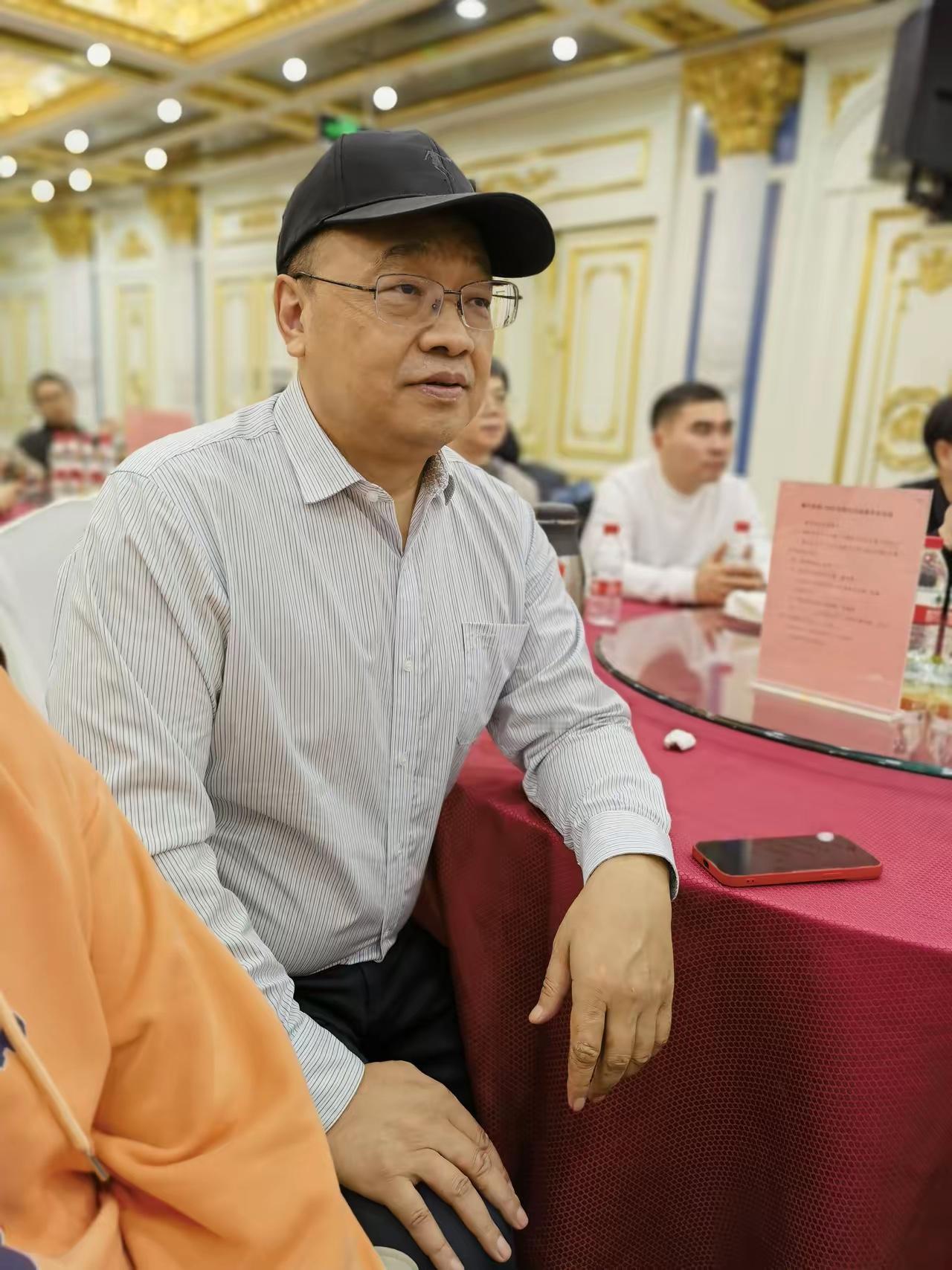 董明珠回应格力跌出世界500强的一番话，狠狠打了多少企业的脸。这话听着就解气