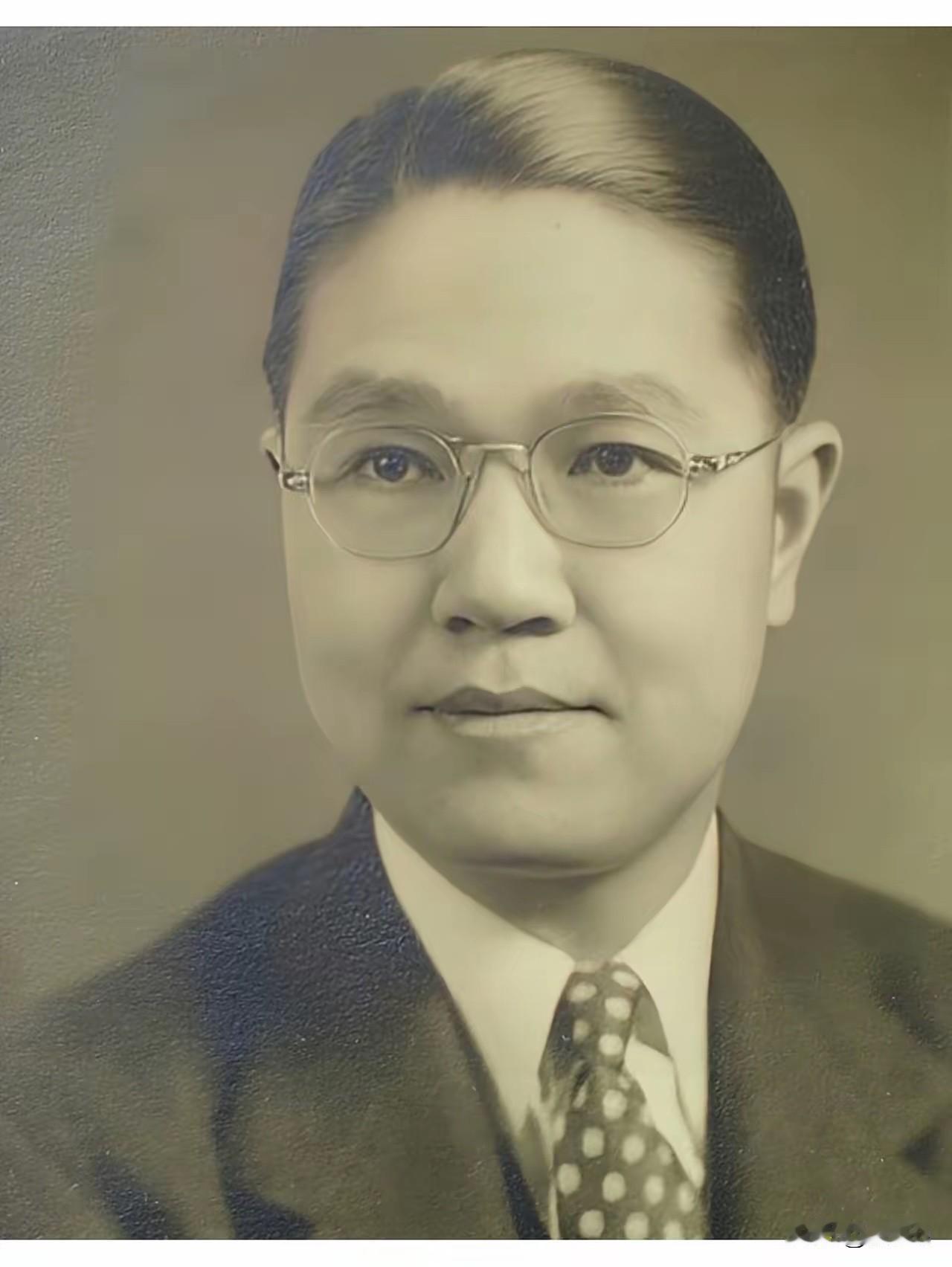 当前最大的问题，就是一批留洋归国的法学家，高级知识分子等等，在没有充分考虑我国的