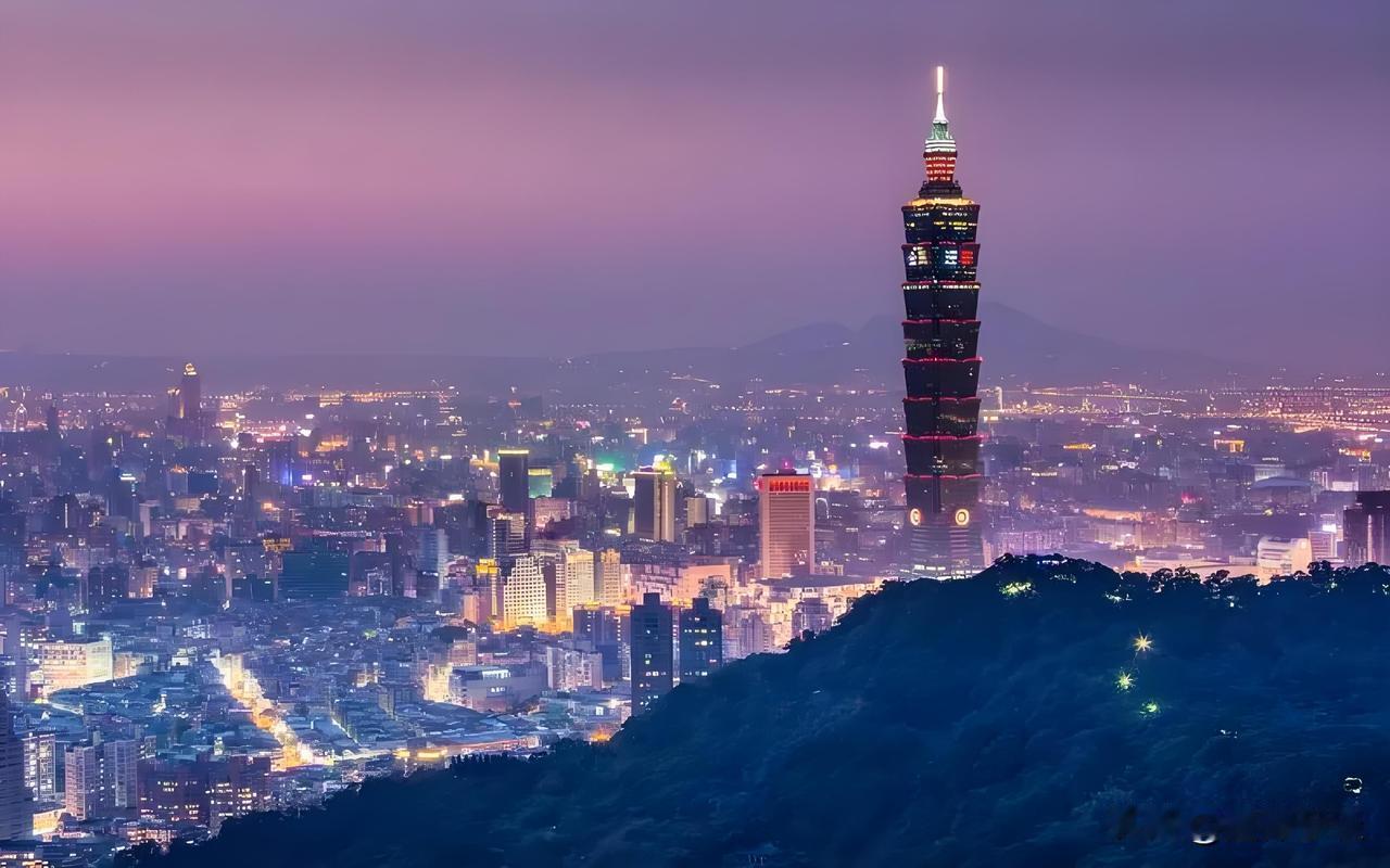 日常最简单的养生方法：1．在所有固齿的方法里：叩齿是最好的2．在所有醒脑的