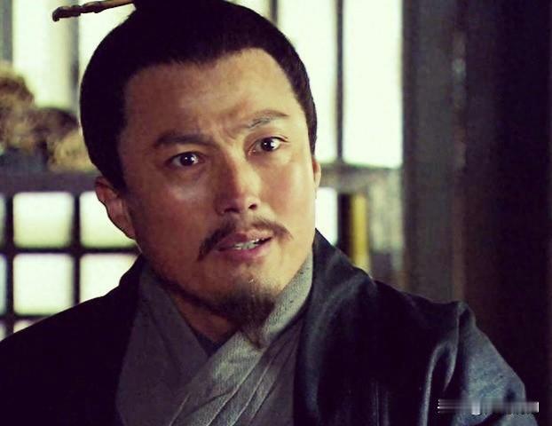 曹操一生极少服气别人。但在汉中，他盯着夏侯渊战死的战报，说出了一句让所有人意外的
