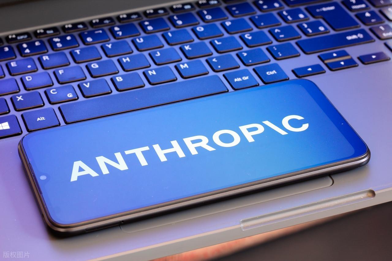 Anthropic偏不降价，PaulSmith把话挑明了。OpenAI这
