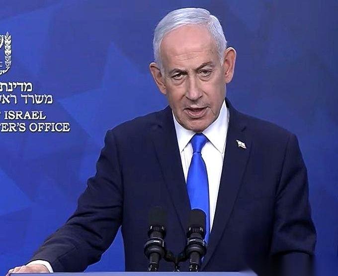 以色列总理内塔尼亚胡，对着镜头，面色平静地撂下一句话：“要么，按协议来。要么，咱