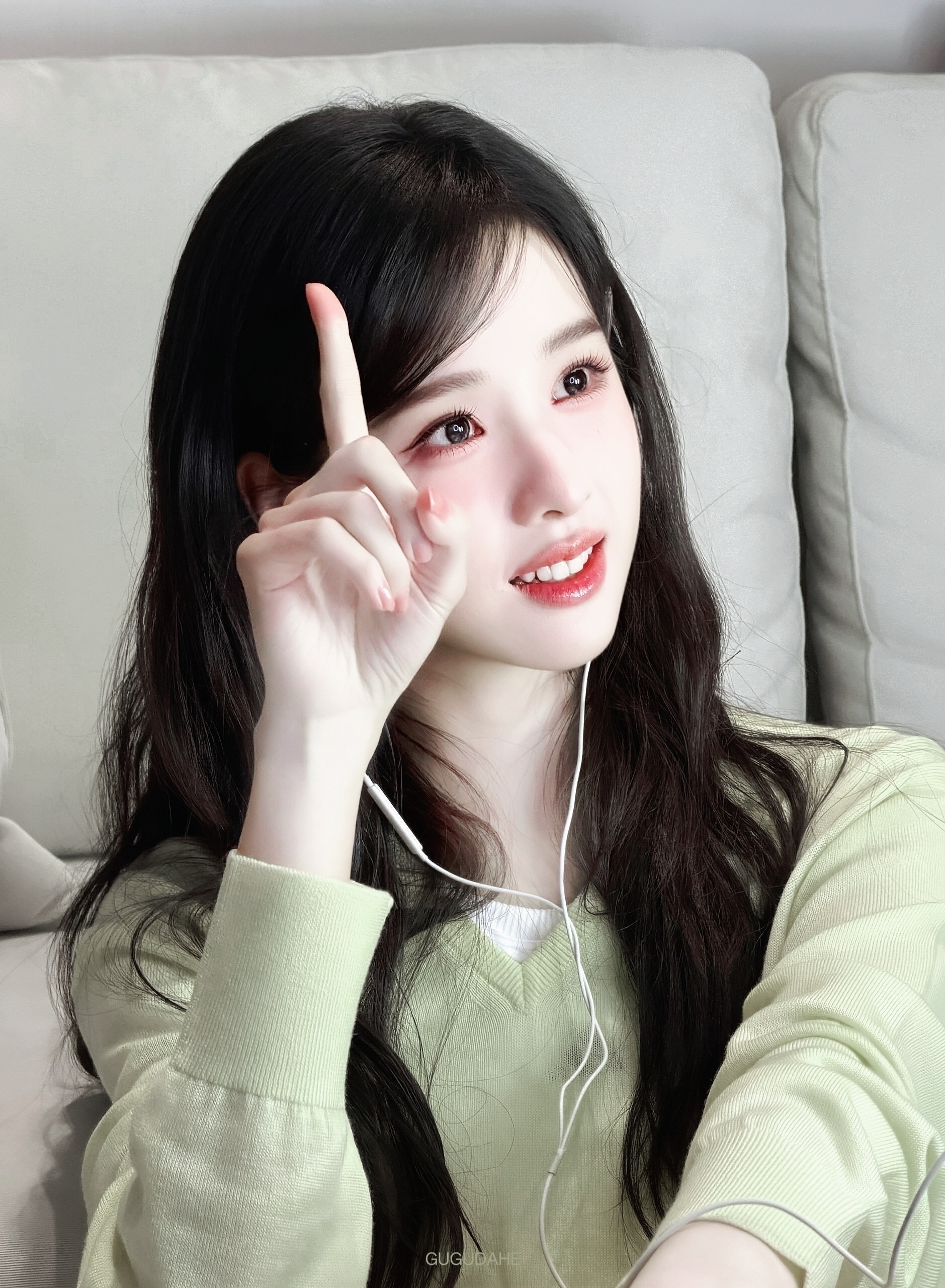 𝑾𝒆𝑪𝒉𝒂𝒕｜气质女头｜经典款头像｜百搭风｜耐看型｜无水印