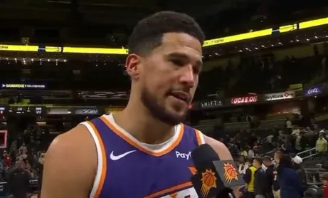 格林布克威力巨猛！不要说这两孰强孰弱，因为他们俩是队友，是一起打其他球队的战