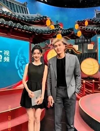 郭艾伦可抓点紧吧，99年出生的齐麟都登记结婚了，郭艾伦在综艺节目里曾透露有喜欢的