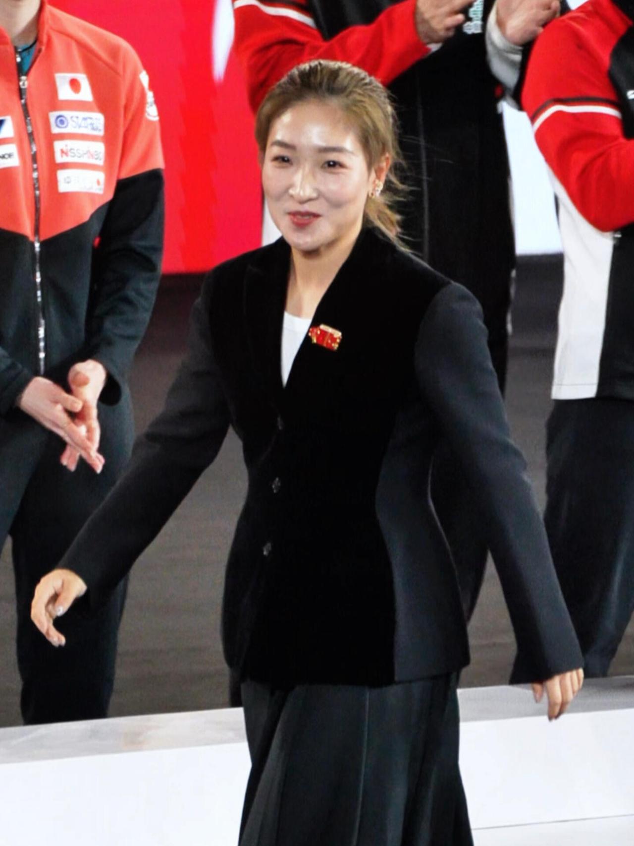 刘诗雯在成都英姿飒爽，国乒的优秀女性，刚全运会得完金牌，现在又来发牌牌！枣枣姐