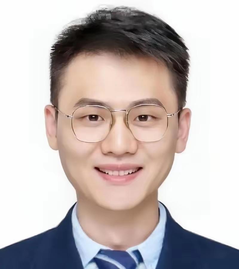 手里的外卖突然它就不香了！93年的寇家庆33岁成西工大博导，从西工大本硕到马德里